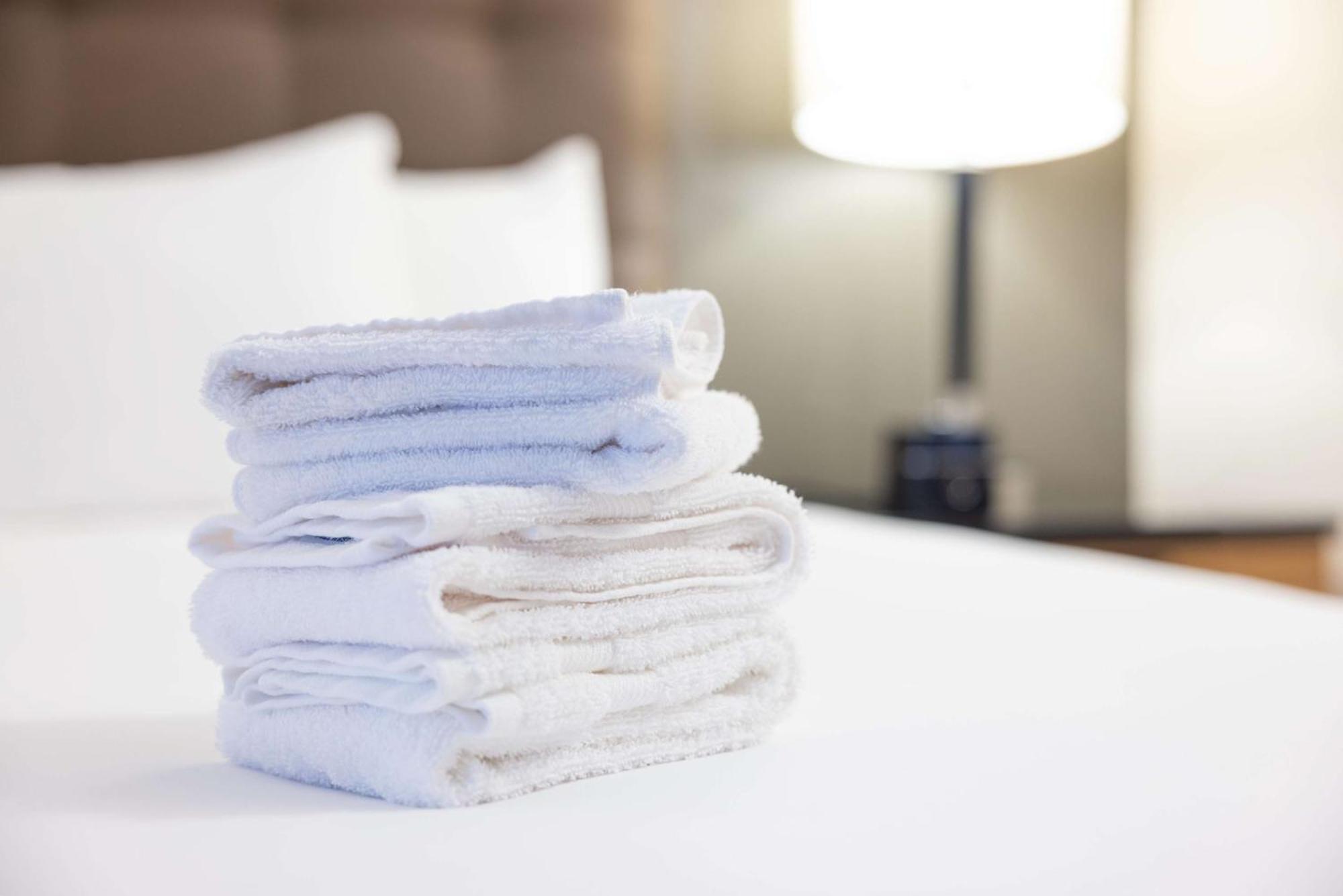 Drury Inn & Suites Гринвилл Экстерьер фото